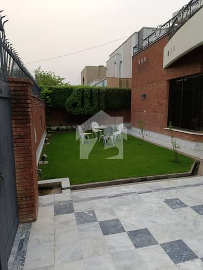 ڈی ایچ اے فیز 3 - بلاک ڈبل ایکس فیز 3,ڈیفنس (ڈی ایچ اے),لاہور میں 3 کمروں کا 1 کنال مکان 6.6 کروڑ میں برائے فروخت۔ ڈی ایچ اے فیز 3 - بلاک ڈبل ایکس فیز 3,ڈیفنس (ڈی ایچ اے),لاہور میں 3 کمروں کا 1 کنال مکان 6.6 کروڑ میں برائے فروخت۔