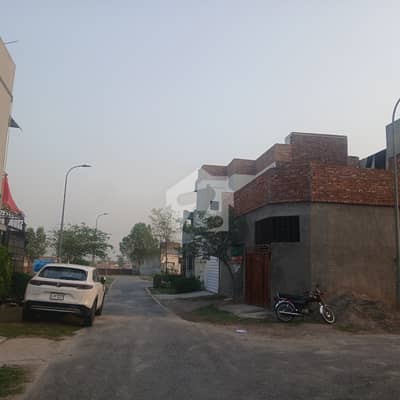 3.5 Marla Single Storey House Available In R Block Lahore Motorway City 3.5 Marla Single Storey House Available In R Block Lahore Motorway City