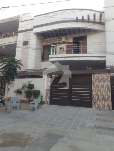 240 Square Yards House In Stunning Gulistan-e-Jauhar - Block 4 Is Available For sale 240 Square Yards House In Stunning Gulistan-e-Jauhar - Block 4 Is Available For sale
