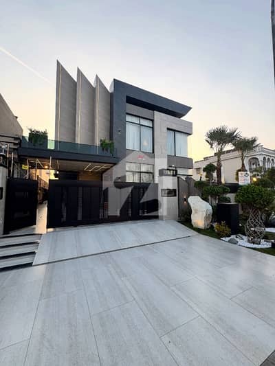 Architect-Designed 1 Kanal Mansion for Rent | 5-Bed Luxury Haven in DHA Phase 6