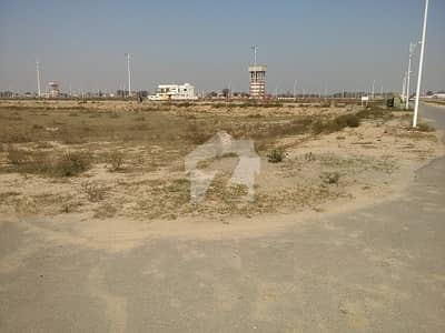 ڈی ایچ اے فیز9 پریزم - بلاک ای ڈی ایچ اے فیز9 پریزم,ڈی ایچ اے ڈیفینس,لاہور میں 1 کنال رہائشی پلاٹ 2.85 کروڑ میں برائے فروخت۔ ڈی ایچ اے فیز9 پریزم - بلاک ای ڈی ایچ اے فیز9 پریزم,ڈی ایچ اے ڈیفینس,لاہور میں 1 کنال رہائشی پلاٹ 2.85 کروڑ میں برائے فروخت۔