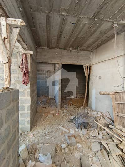 Brand New 2 Bed Lounge For Sale In Kaneez Fatima Society Block 4