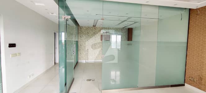 1st Floor On Main MB With Cabin