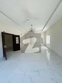 A Spacious 500 Square Yards House In Falcon Complex New Malir
