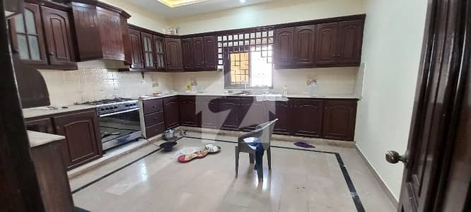 ڈی ایچ اے فیز 7 ڈی ایچ اے ڈیفینس,کراچی میں 5 کمروں کا 1 کنال مکان 13.0 کروڑ میں برائے فروخت۔