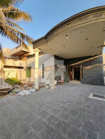 500 Yards Bungalow for Rent in DHA Phase 6 (2+3 Bedrooms) Prime Location