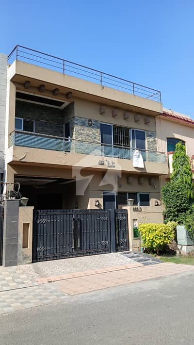 Modern 6 Marla Brand New House For Rent In DHA Phase 5 Lahore | 3 Beds | Basement | Car Parking