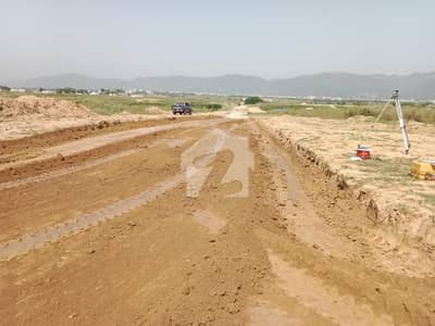 ای ۔ 12 اسلام آباد میں 14 مرلہ رہائشی پلاٹ 4.75 کروڑ میں برائے فروخت۔