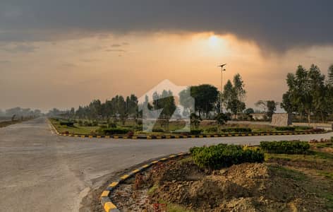 ایل ڈی اے سٹی ایل ڈی اے روڈ,لاہور میں 5 مرلہ رہائشی پلاٹ 50.5 لاکھ میں برائے فروخت۔ ایل ڈی اے سٹی ایل ڈی اے روڈ,لاہور میں 5 مرلہ رہائشی پلاٹ 50.5 لاکھ میں برائے فروخت۔