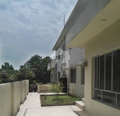 ایف ۔ 6 اسلام آباد میں 5 کمروں کا 1 کنال مکان 24.5 کروڑ میں برائے فروخت۔