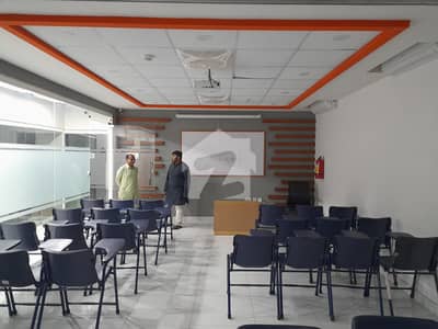 ڈی ایچ اے فیز 3 ڈیفنس (ڈی ایچ اے),لاہور میں 5 کمروں کا 8 مرلہ عمارت 15.0 لاکھ میں کرایہ پر دستیاب ہے۔ ڈی ایچ اے فیز 3 ڈیفنس (ڈی ایچ اے),لاہور میں 5 کمروں کا 8 مرلہ عمارت 15.0 لاکھ میں کرایہ پر دستیاب ہے۔