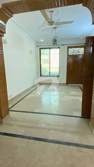 8 Marla Double story house 5becrooms A/Bathrooms DD car pakring good location 8 Marla Double story house 5becrooms A/Bathrooms DD car pakring good location