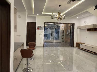 10 Marla Designer House For Sale In Bahria Enclave Near To Main Gate