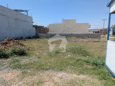ای ۔ 16 اسلام آباد میں 10 مرلہ رہائشی پلاٹ 39.0 لاکھ میں برائے فروخت۔