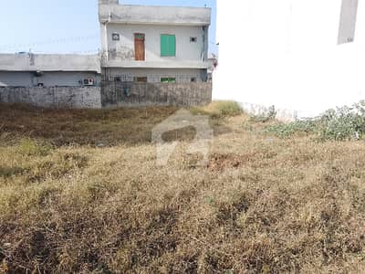 ای ۔ 16 اسلام آباد میں 8 مرلہ رہائشی پلاٹ 35.0 لاکھ میں برائے فروخت۔