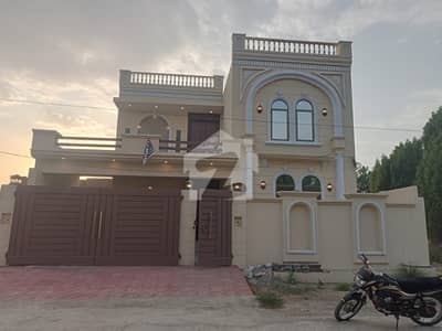 خانپور روڈ رحیم یار خان میں 5 کمروں کا 10 مرلہ مکان 2.5 کروڑ میں برائے فروخت۔
