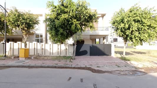 Designer A Grade 10 Marla House Designer A Grade 10 Marla House