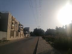 Gulistan-e-Jauhar - Block 14 Commercial Plot For sale Sized 400 Square Yards