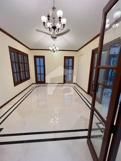 500 Yards Upper Portion For Rent DHA Phase 8 Zoulfiqar Streets