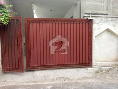 نیو لالہ زار راولپنڈی میں 2 کمروں کا 5 مرلہ مکان 1.55 کروڑ میں برائے فروخت۔ نیو لالہ زار راولپنڈی میں 2 کمروں کا 5 مرلہ مکان 1.55 کروڑ میں برائے فروخت۔