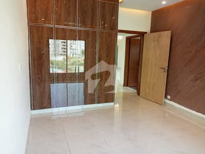 Brand New Luxurious Apartment For Rent - Prime Location
