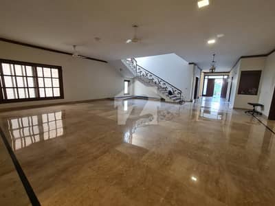 For rent Luxurious 1000 sqyds Bungalow for rent in DHA Phase 5 Karachi.