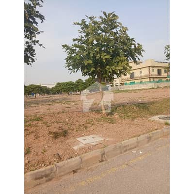 بحریہ ٹاؤن فیز 8 ۔ بلاک ایل بحریہ ٹاؤن فیز 8,بحریہ ٹاؤن راولپنڈی,راولپنڈی میں 10 مرلہ رہائشی پلاٹ 95.0 لاکھ میں برائے فروخت۔ بحریہ ٹاؤن فیز 8 ۔ بلاک ایل بحریہ ٹاؤن فیز 8,بحریہ ٹاؤن راولپنڈی,راولپنڈی میں 10 مرلہ رہائشی پلاٹ 95.0 لاکھ میں برائے فروخت۔