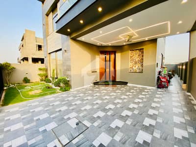 Charming 4-Bedroom 10 Marla House In DHA With Modern Comfort With Stylish Finishes Near Dolmen Mall -