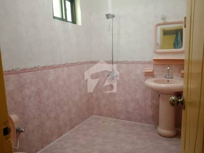 Get Your Dream Upper Portion In I-8 For Rent