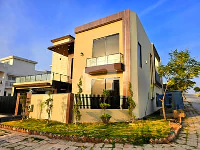 Spacious 15 Marla Corner House For Sale