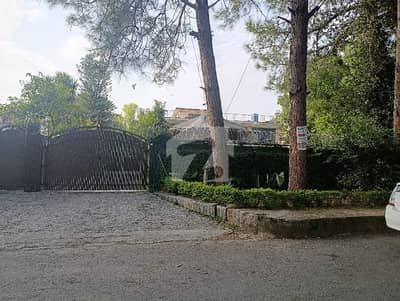 F 8 House Available 100*180 2000 Square Yards Near Margla Road.