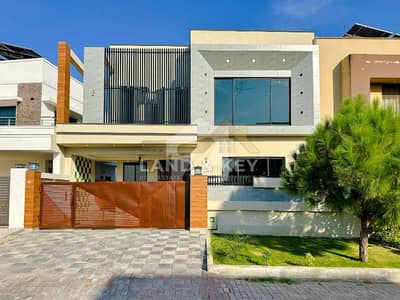 بحریہ گرینز۔ اوورسیز انکلیو - سیکٹر 3 بحریہ گرینز۔ اوورسیز انکلیو,بحریہ ٹاؤن فیز 8,بحریہ ٹاؤن راولپنڈی,راولپنڈی میں 5 کمروں کا 10 مرلہ مکان 5.5 کروڑ میں برائے فروخت۔ بحریہ گرینز۔ اوورسیز انکلیو - سیکٹر 3 بحریہ گرینز۔ اوورسیز انکلیو,بحریہ ٹاؤن فیز 8,بحریہ ٹاؤن راولپنڈی,راولپنڈی میں 5 کمروں کا 10 مرلہ مکان 5.5 کروڑ میں برائے فروخت۔