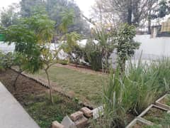 Prime Location House 500sqyds In F-8/3 CDA Transfer Single Owner Only Serious Buyer-