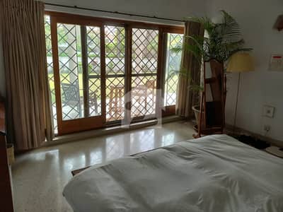 Prime Location Newly Renovated Tile Flooring House Only For Foreigners-