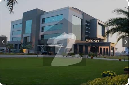 ڈی ایچ اے فیز9 پریزم - بلاک ڈی ڈی ایچ اے فیز9 پریزم,ڈی ایچ اے ڈیفینس,لاہور میں 4 کنال رہائشی پلاٹ 25.5 کروڑ میں برائے فروخت۔