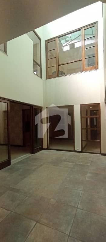 SPACIOUS HOME WITH BASEMENT SPACIOUS HOME WITH BASEMENT