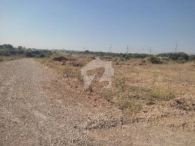 PLOT FOR SALE IN E 12/2 SIZE 35*70