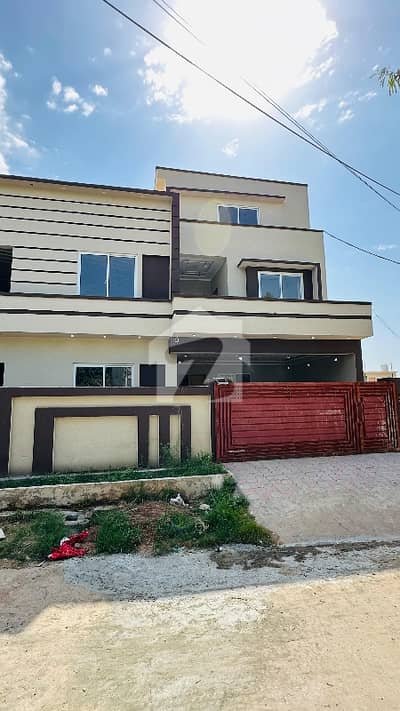 10 Marla Brand New House Available For Sale.