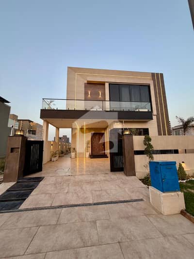 10 Marla Ultra Luxury Modern House for Sale in DHA Phase 7 10 Marla Ultra Luxury Modern House for Sale in DHA Phase 7