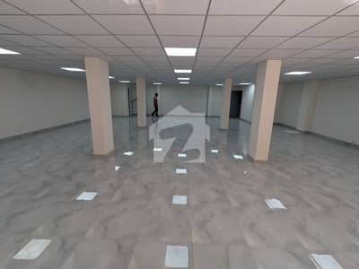 جی ۔ 8 مرکز جی ۔ 8,اسلام آباد میں 9 مرلہ دفتر 12.0 لاکھ میں کرایہ پر دستیاب ہے۔