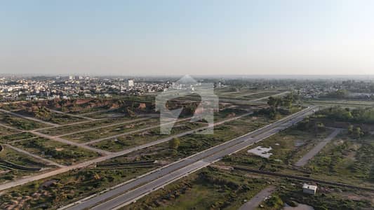 پارک انکلیو 3 پارک انکلیو,اسلام آباد میں 5 مرلہ رہائشی پلاٹ 1.35 کروڑ میں برائے فروخت۔ پارک انکلیو 3 پارک انکلیو,اسلام آباد میں 5 مرلہ رہائشی پلاٹ 1.35 کروڑ میں برائے فروخت۔
