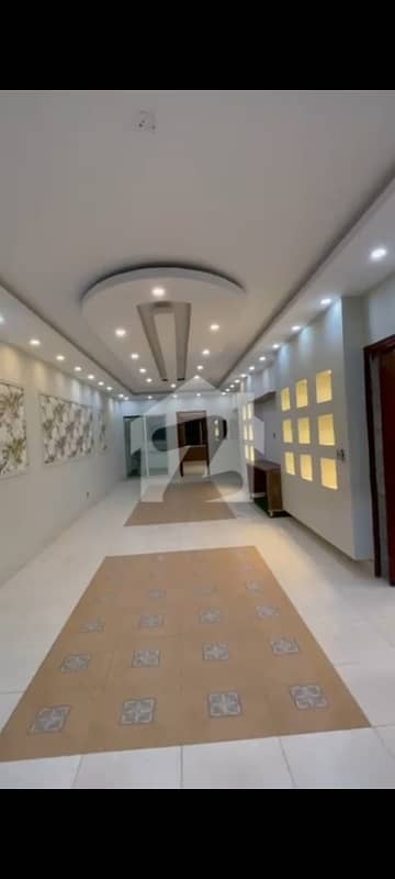ڈی ایچ اے فیز 5 ڈی ایچ اے ڈیفینس,کراچی میں 4 کمروں کا 9 مرلہ فلیٹ 3.0 کروڑ میں برائے فروخت۔