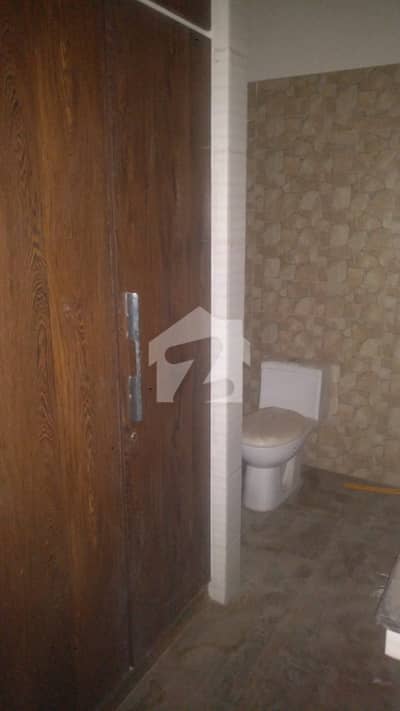 5 MARLA USED HOUSE FOR SALE
