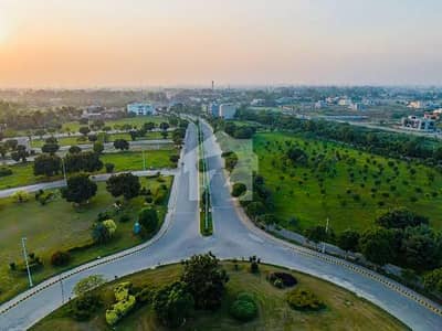 بینکرس ایوینیو کوآپریٹو ہاؤسنگ سوسائٹی لاہور میں 1 کنال رہائشی پلاٹ 1.65 کروڑ میں برائے فروخت۔ بینکرس ایوینیو کوآپریٹو ہاؤسنگ سوسائٹی لاہور میں 1 کنال رہائشی پلاٹ 1.65 کروڑ میں برائے فروخت۔