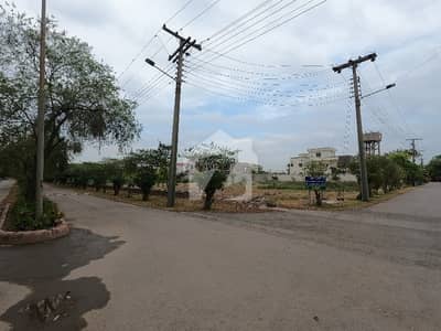 A Residential Plot Of 3 kanal 17 Marla Kanal Green Forts 2 -
