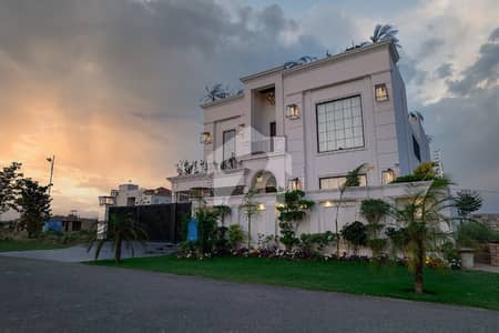 01 KANAL MAGNIFICENT HOUSE FOR SALE IN DHA PHASE 8 01 KANAL MAGNIFICENT HOUSE FOR SALE IN DHA PHASE 8