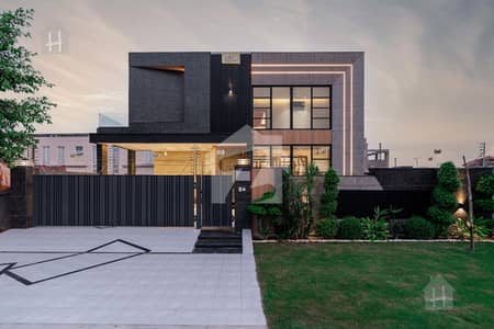 20-MARLA BRAND NEW SEMI FURNISHED HOUSE FOR SALE IN DHA PHASE 7 20-MARLA BRAND NEW SEMI FURNISHED HOUSE FOR SALE IN DHA PHASE 7