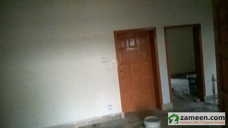 B-17 Block E Single Storey House For Rent