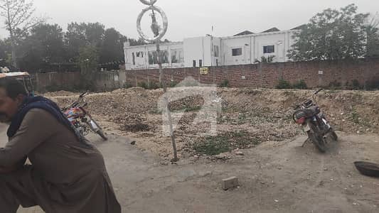 بیدیاں روڈ لاہور میں 5 مرلہ کمرشل پلاٹ 2.75 کروڑ میں برائے فروخت۔ بیدیاں روڈ لاہور میں 5 مرلہ کمرشل پلاٹ 2.75 کروڑ میں برائے فروخت۔
