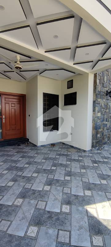F-17 MPCHS 10 MARLA BRAND NEW HOUSE FOR SALE 50FT ROAD NEAR TO MARKAZ PARK F-17 MPCHS 10 MARLA BRAND NEW HOUSE FOR SALE 50FT ROAD NEAR TO MARKAZ PARK